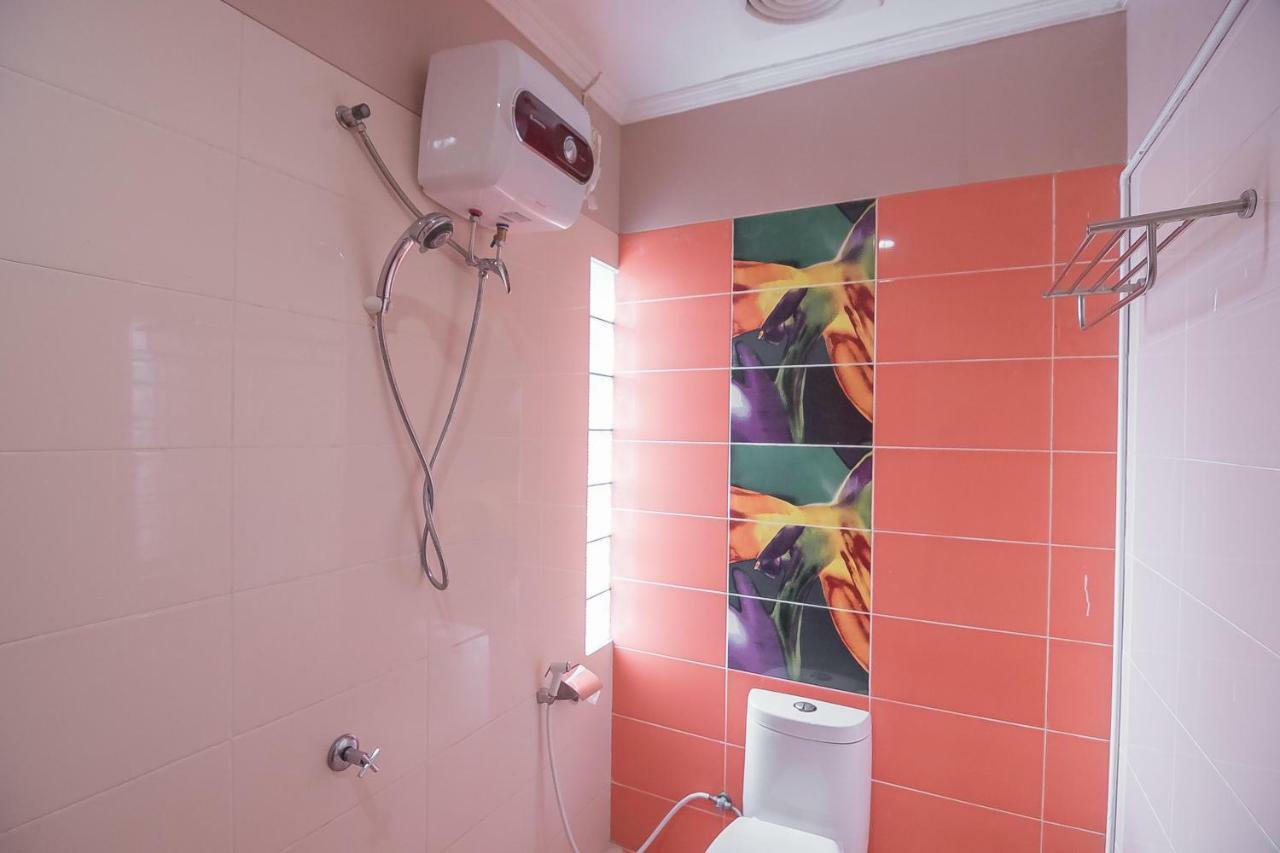 Reddoorz Plus @ Tanjung Pandan Belitung 2 Exterior foto
