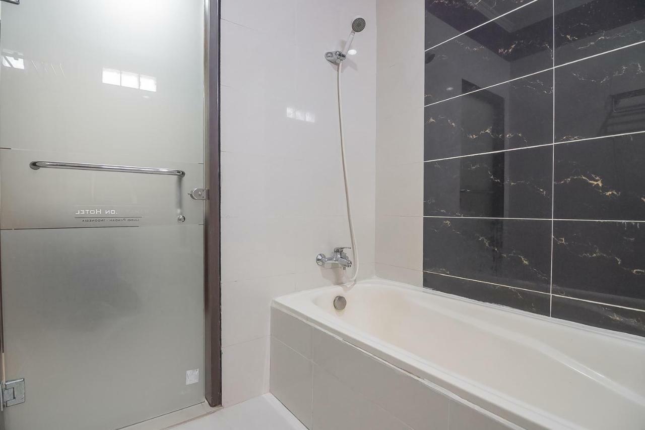 Reddoorz Plus @ Tanjung Pandan Belitung 2 Exterior foto