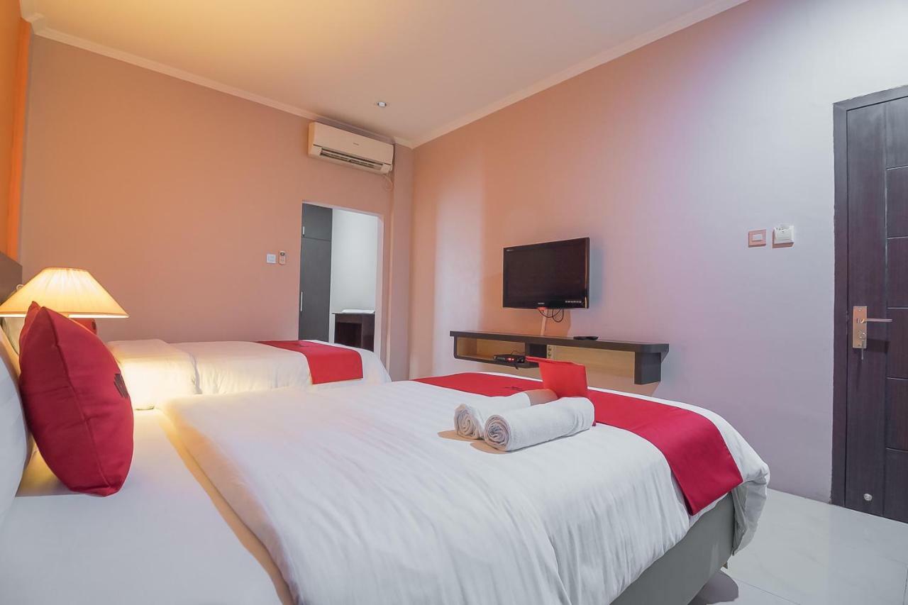 Reddoorz Plus @ Tanjung Pandan Belitung 2 Exterior foto