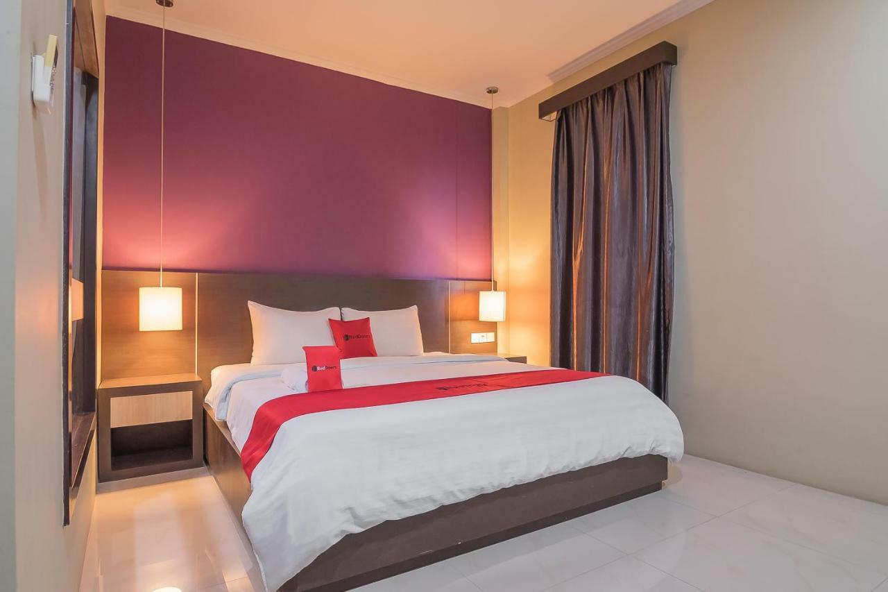 Reddoorz Plus @ Tanjung Pandan Belitung 2 Exterior foto